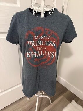 Game of Thrones Khaleesi 2016 Graphic Tee - Dark Gray with Red Print